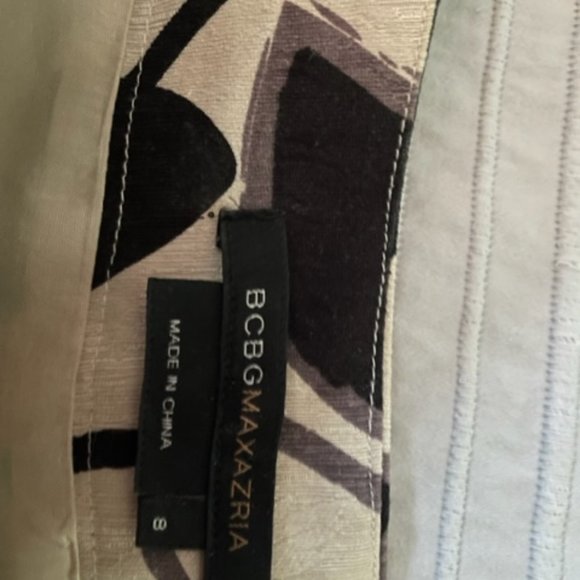 Leaf Motif BCBG skirt - Picture 2 of 3